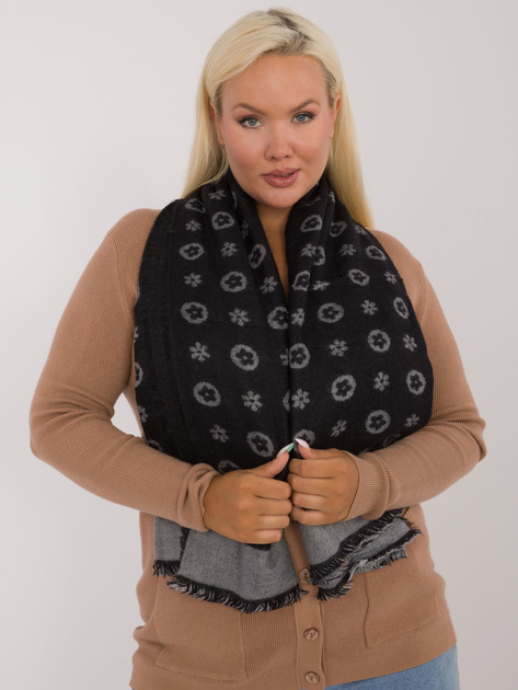 Hurt Czarno-ciemnoszary ciepły szal damski z wzorzystej dzianiny