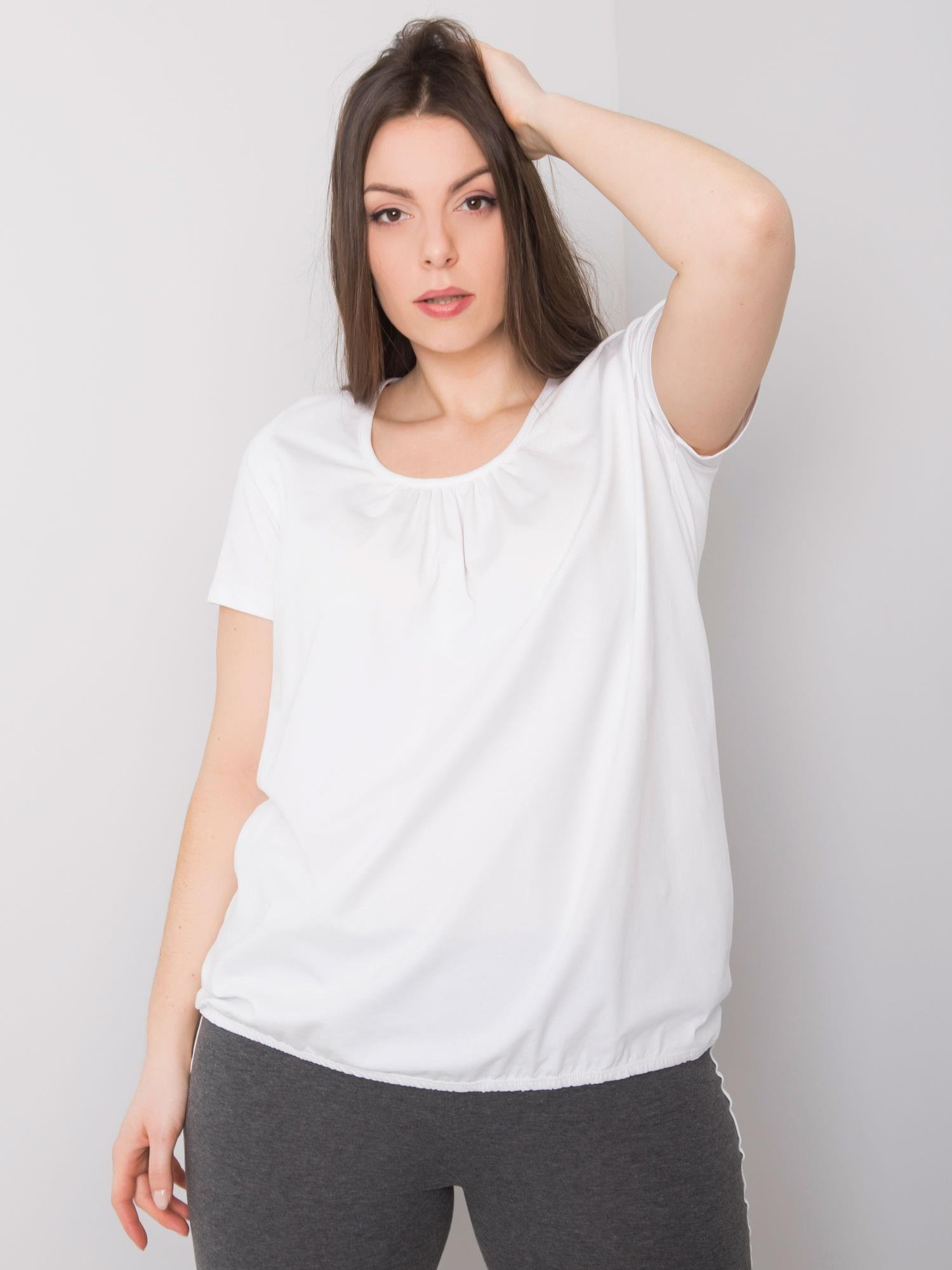 Balta plus size medvilninė palaidinė Celeste.