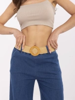 Ciemnoniebieskie jeansy z plecionym paskiem