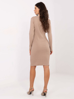 Ciemnobeżowa prążkowana sukienka z bawełny RUE PARIS 