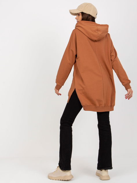 Hurt Jasnobrązowa długa bluza kangurka z naszywką i kapturem