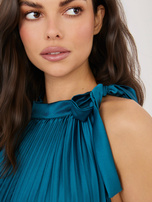 Morska plisowana sukienka z falbaną RUE PARIS 