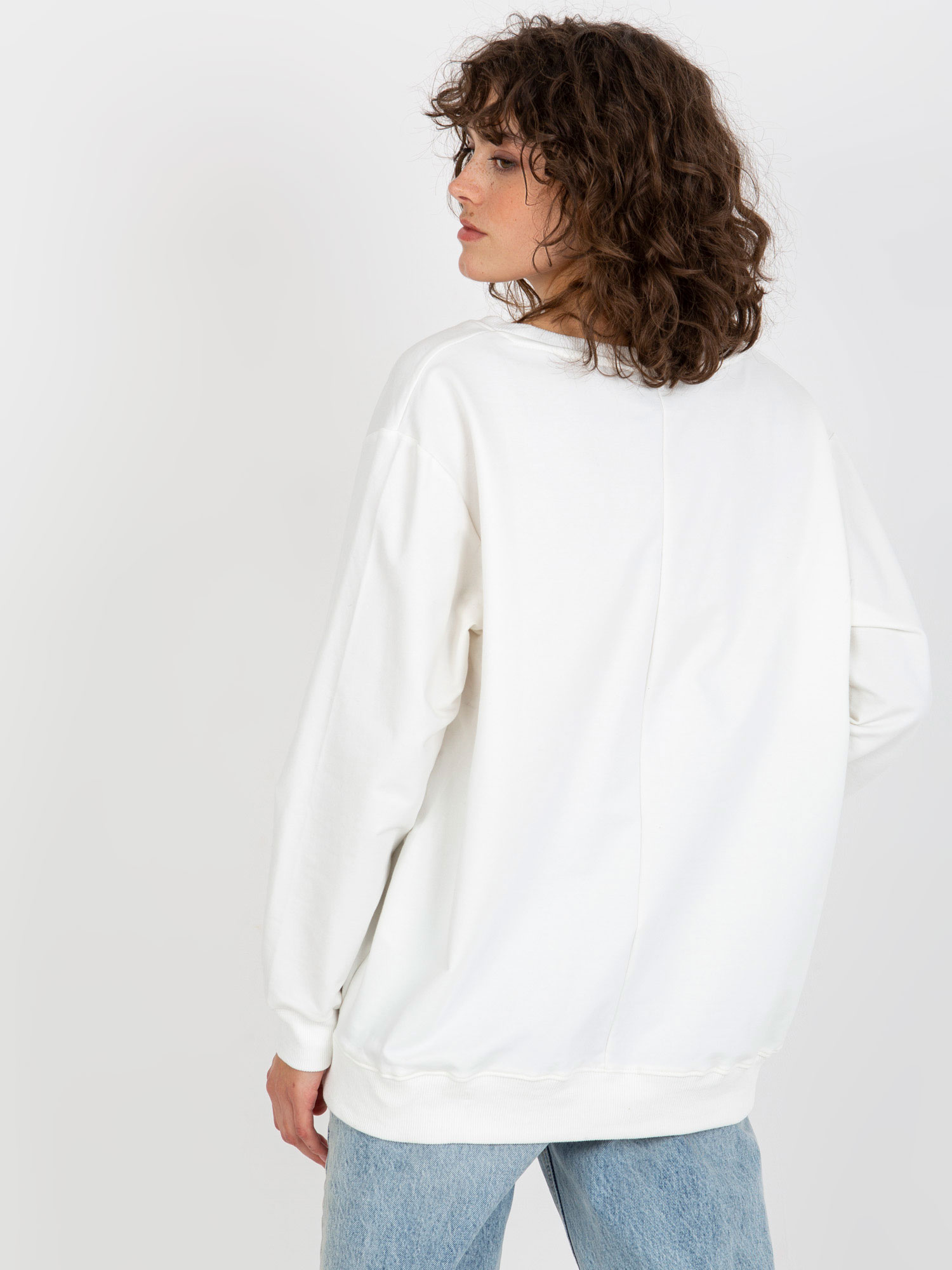 Hurtownia online Ecru gładka bluza bez kaptura oversize