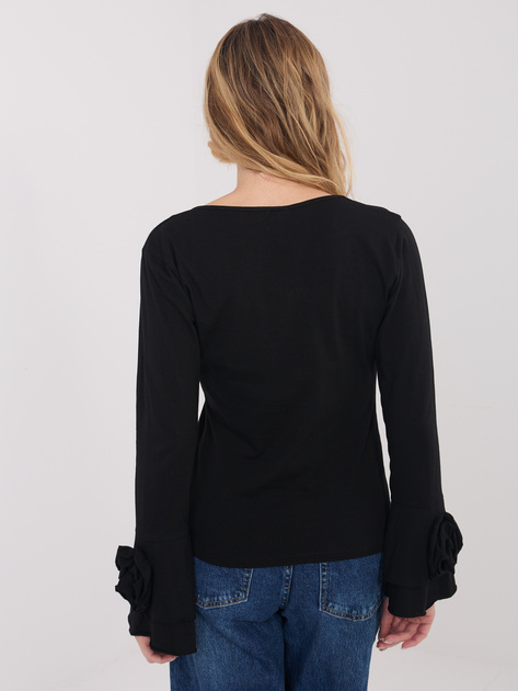Czarna bluzka z rozkloszowanymi rękawami