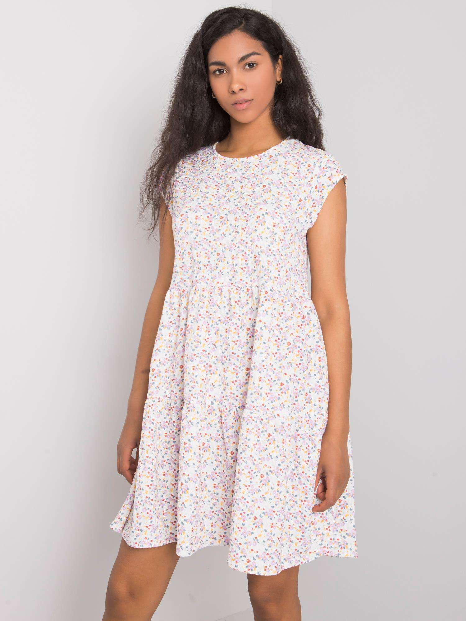 Weißes Oversize-Kleid Eve STITCH & SOUL.