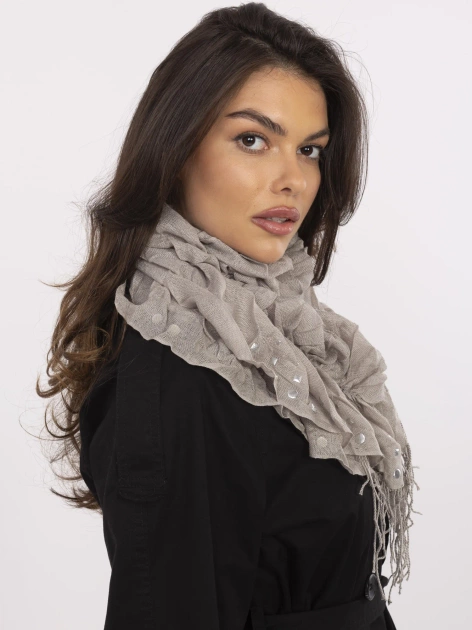 Ciemnobeżowa chusta z marszczeniem