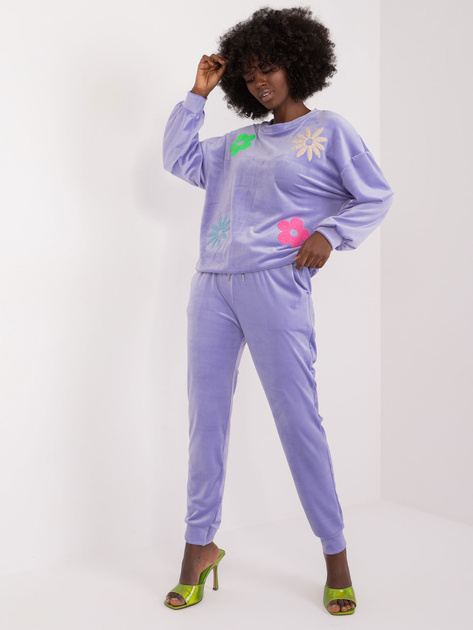 Hurt Jasnofioletowy komplet welurowy z bluzą w kwiaty