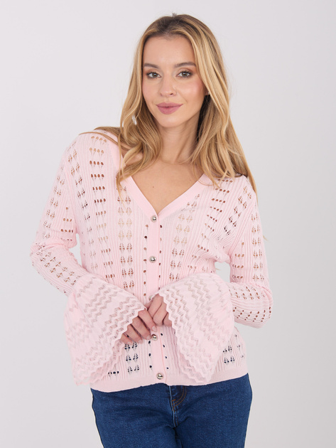 Jasnoróżowy ażurowy sweter w stylu boho