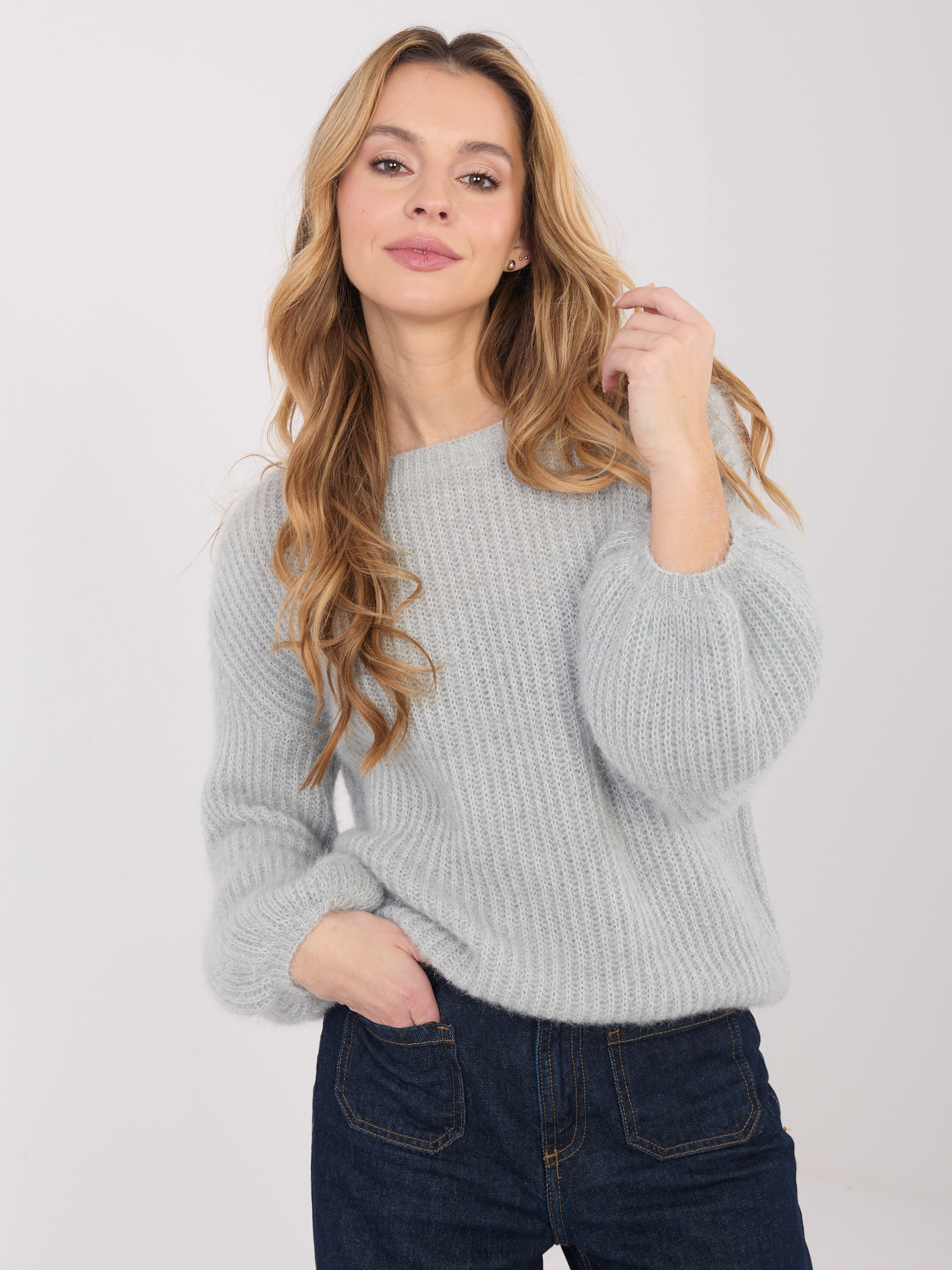 Sweter szary