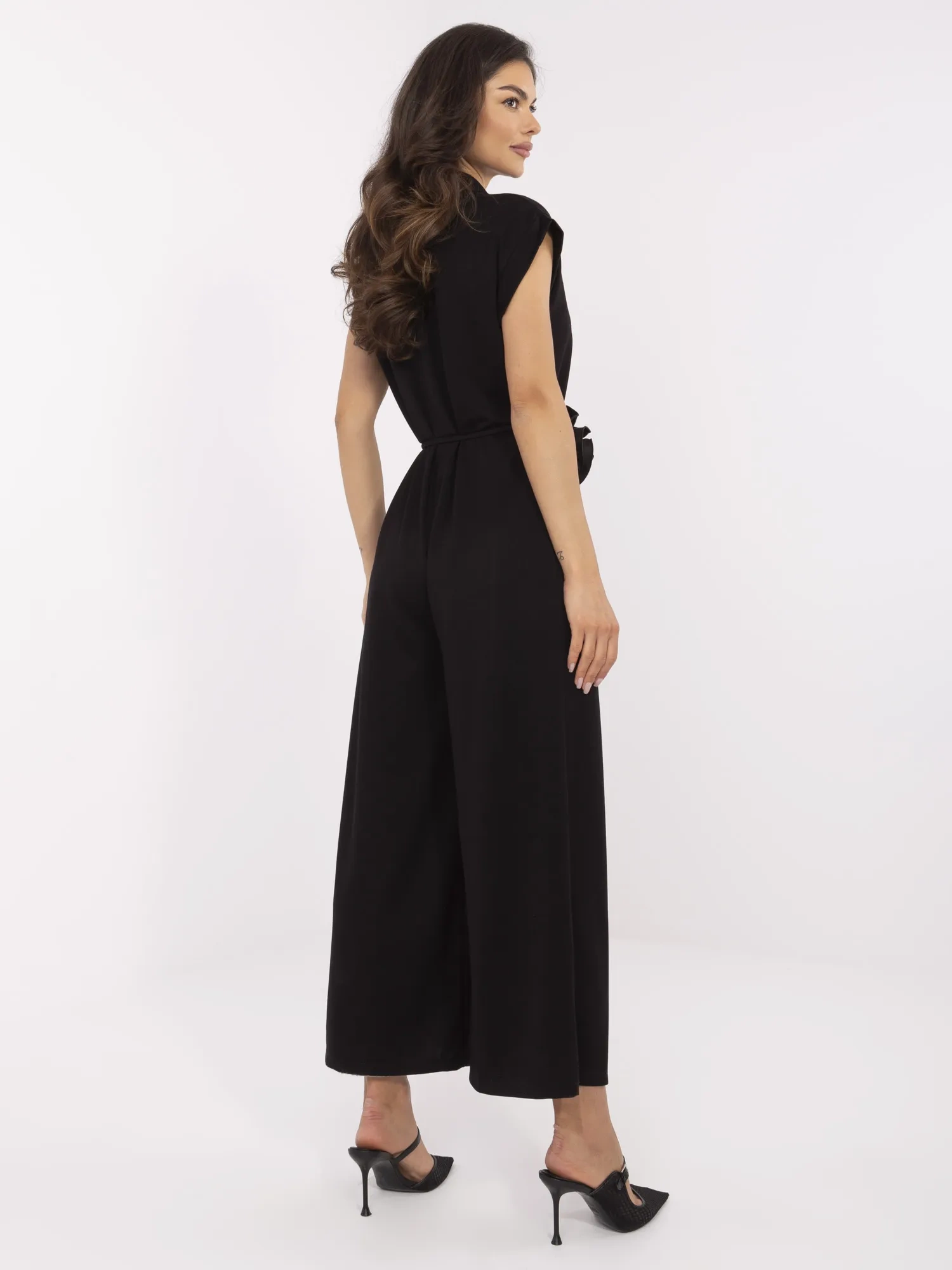Black elegant jumpsuit with a belt.