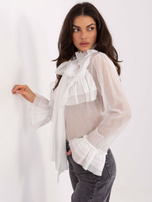 Biała elegancka koszula z kokardą