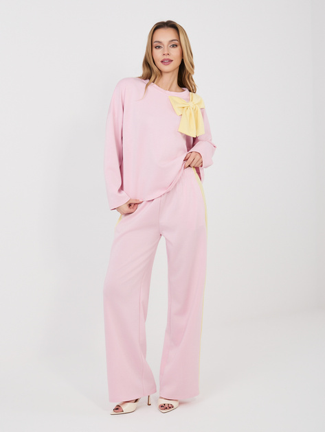 Jasnoróżowe dresowe spodnie z kontrastowymi lampasami RUE PARIS