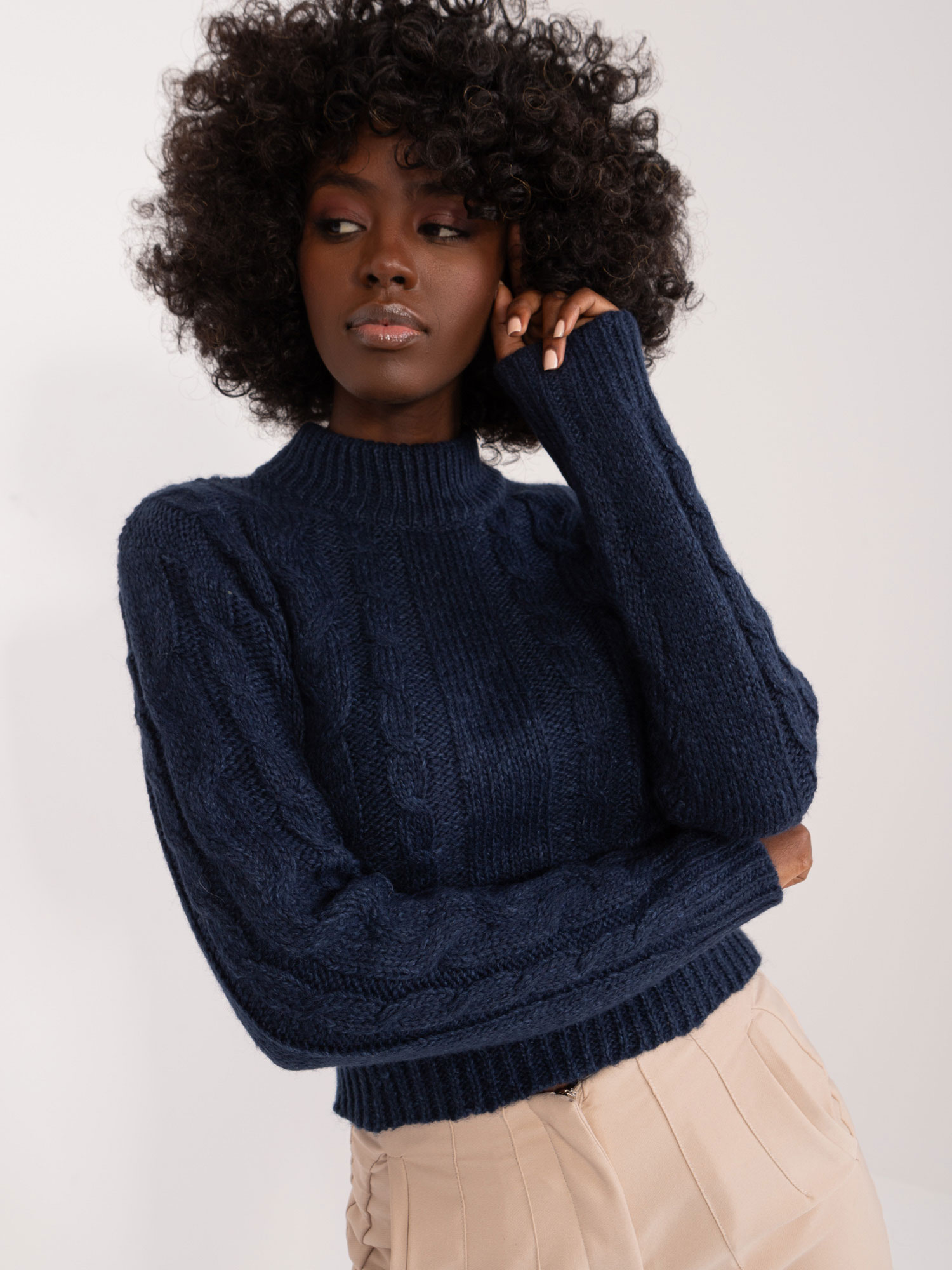 Sweter granatowy