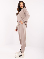 Hurt Ciemnobeżowe dresowe spodnie z zakładkami