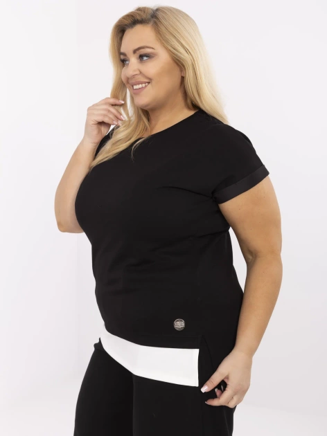 Czarna bluzka plus size z krótkim rękawem
