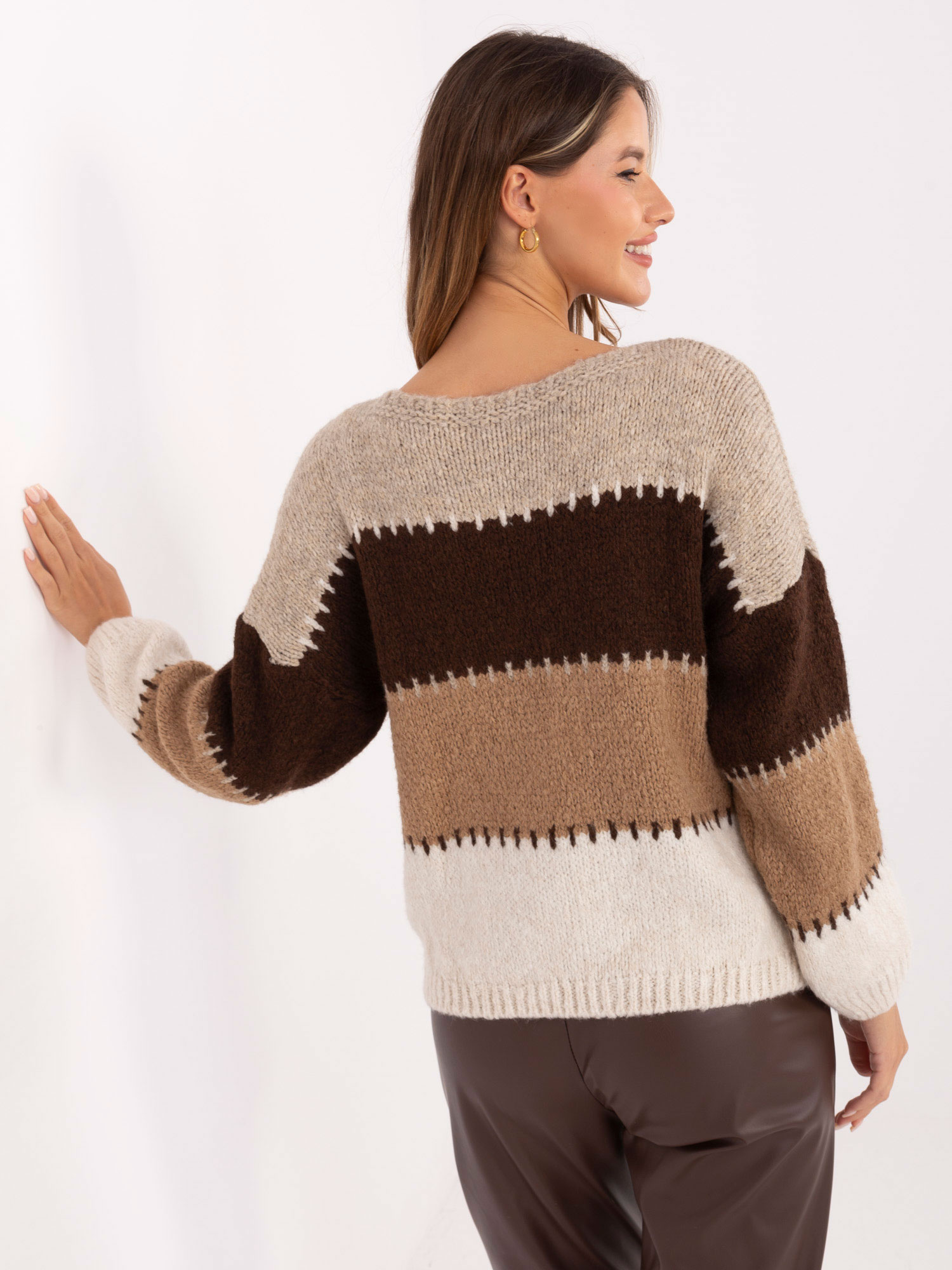 Sweter jasny beżowy