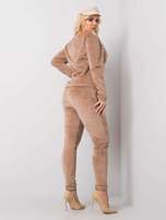 Beżowy welurowy komplet plus size Jeanne