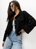 czarny