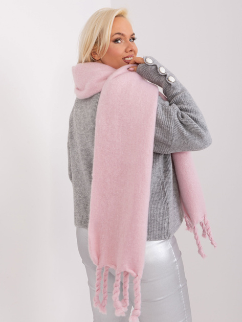 Hurtownia Jasnoróżowy gładki szal zimowy