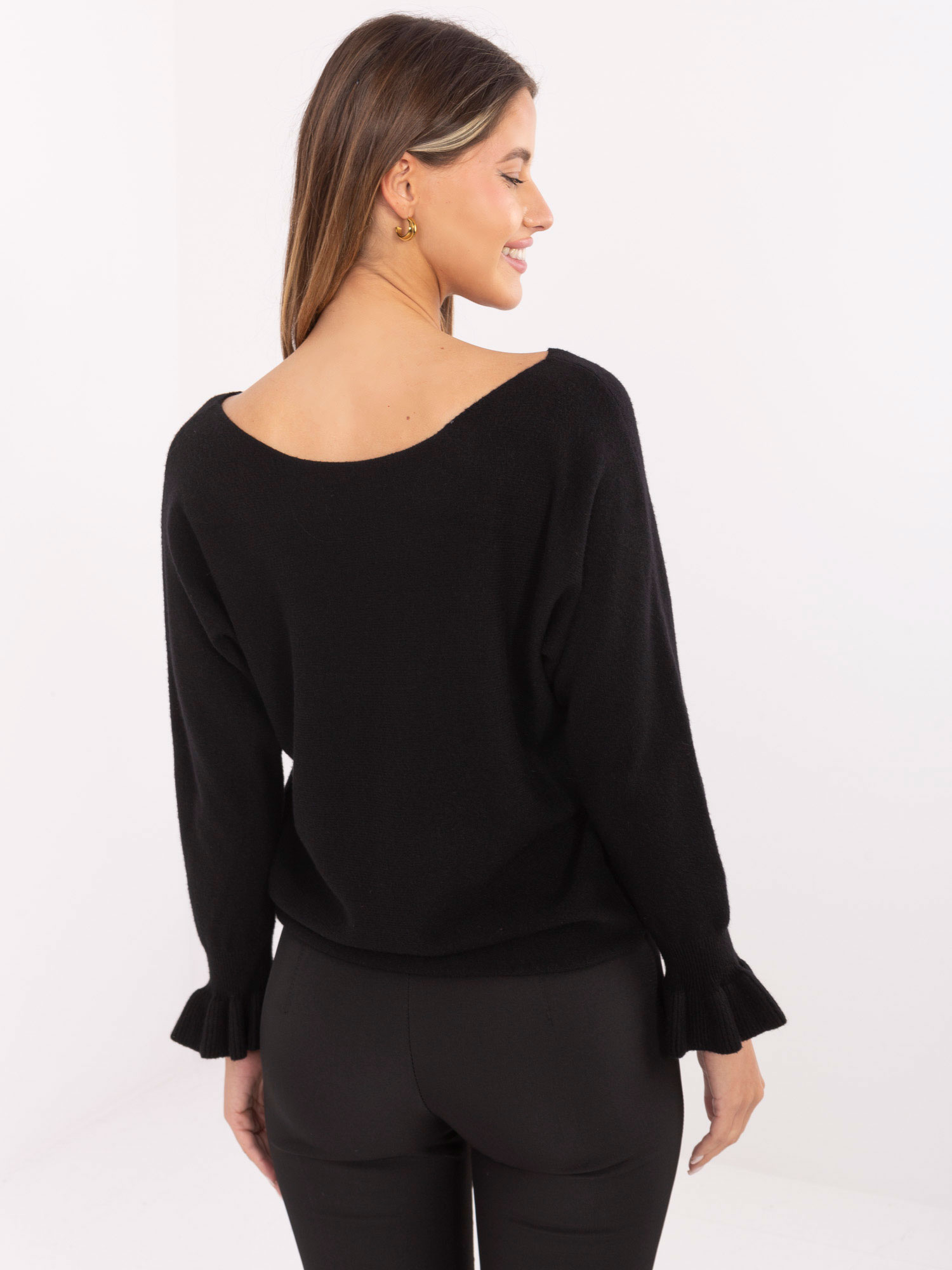 Sweter czarny