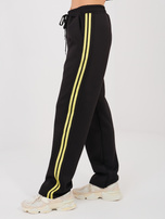 Czarny dresowy komplet z bluzą oversize RUE PARIS 