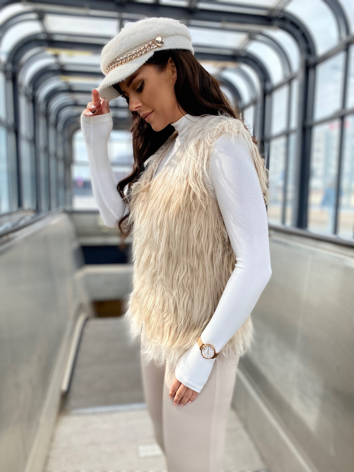 Beige Damen-Fleece-Weste Romi.