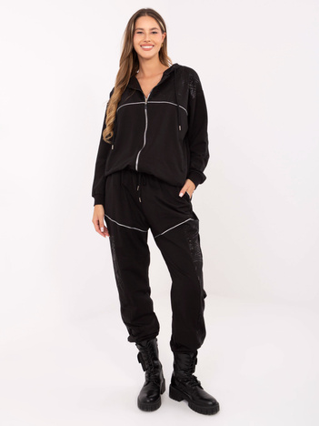 Czarny komplet z nadrukiem z efektem połysku