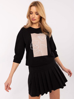 Hurtownia Czarna bawełniana bluzka z perełkami