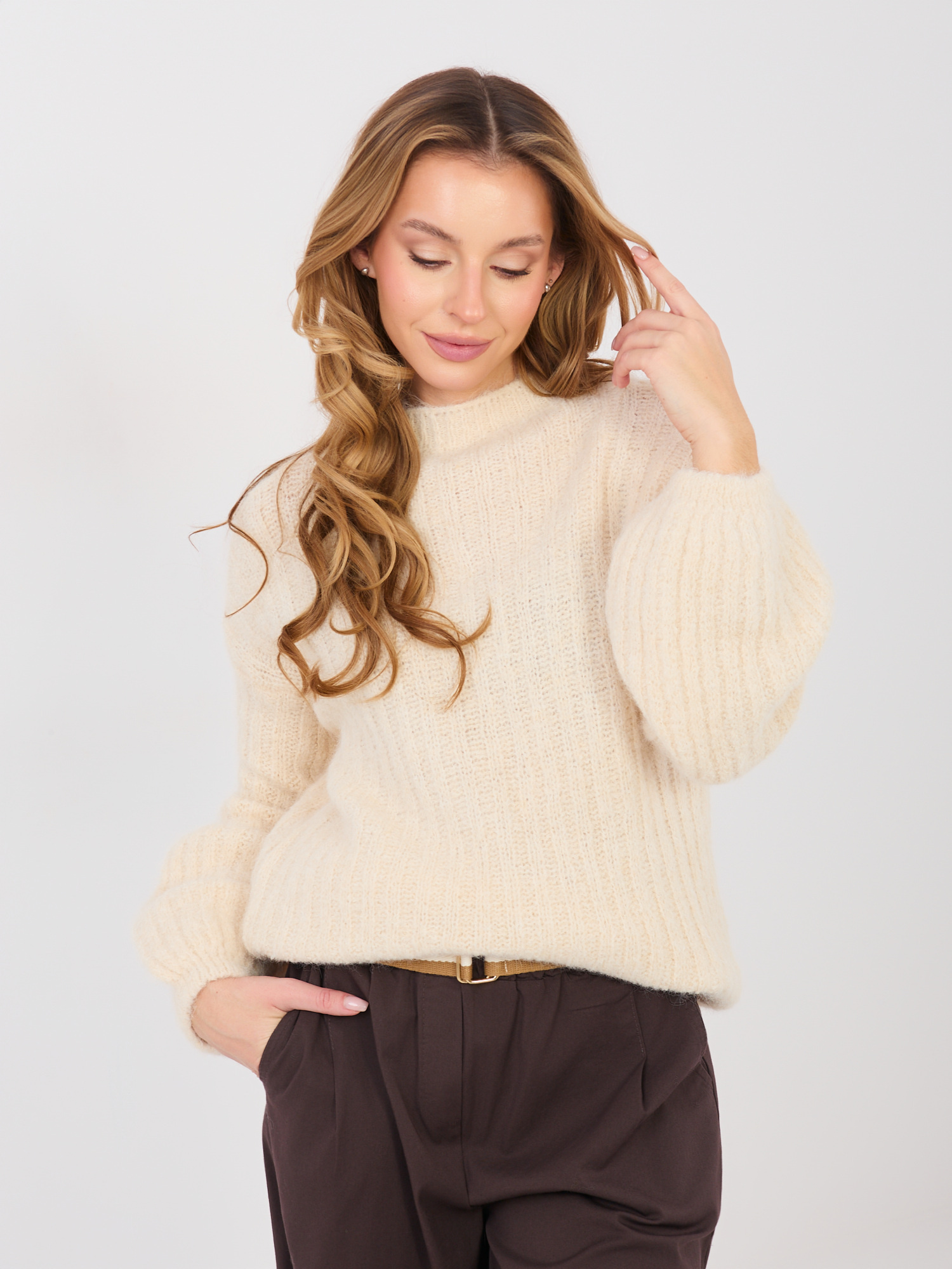 Sweter jasny beżowy