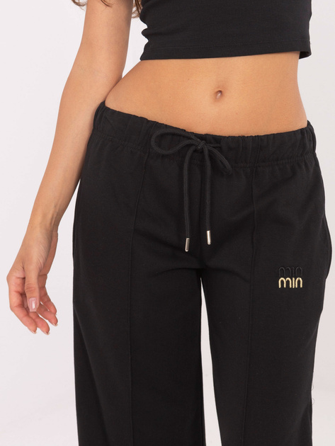 Czarne dresowe spodnie z napisem