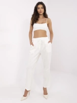 Ecru dresowe spodnie basic z zakładkami