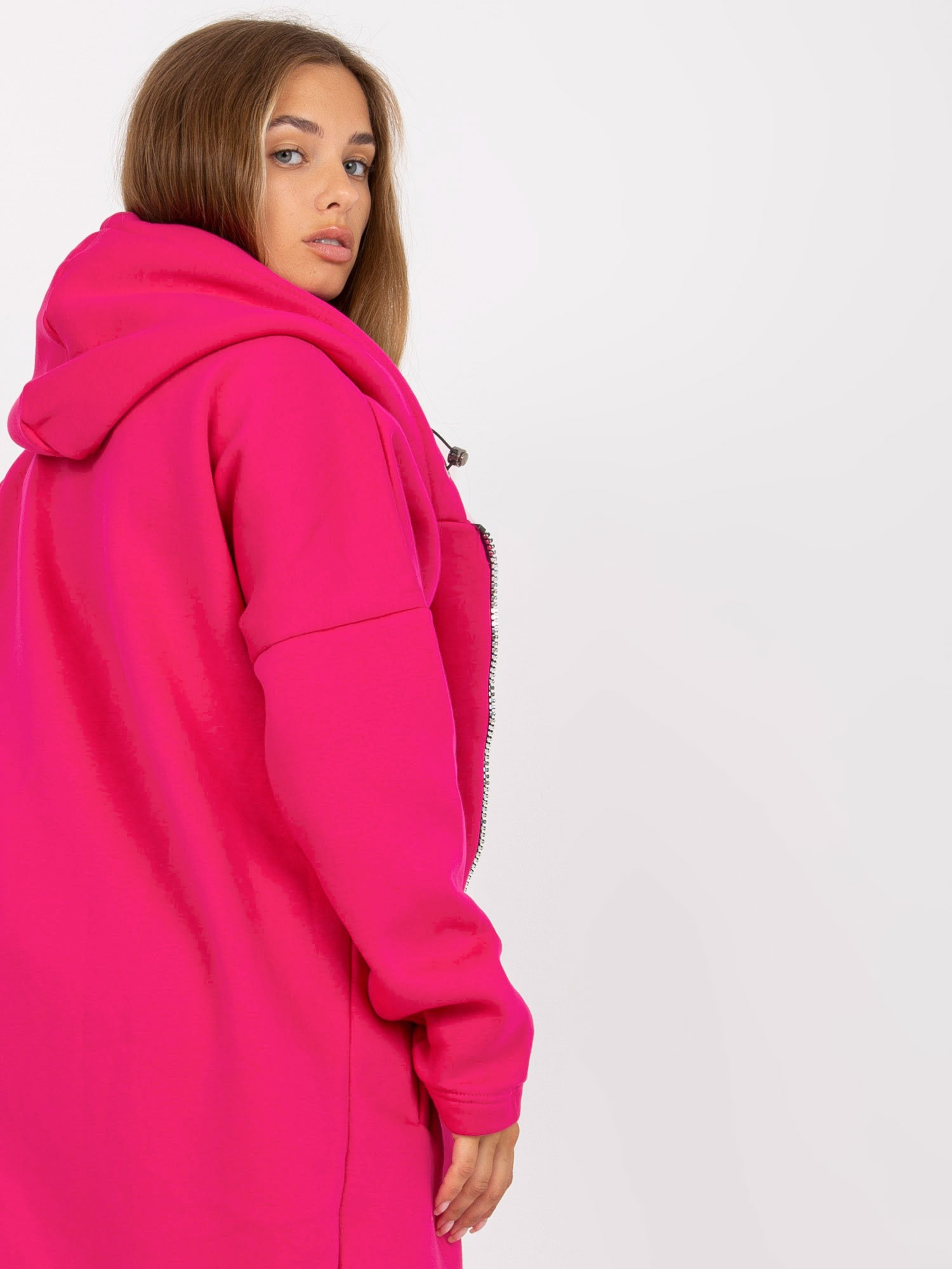 Fuksjowa dresowa bluza basic z kapturem Tina RUE PARIS