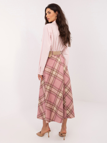 Różowa elegancka spódnica z paskiem 