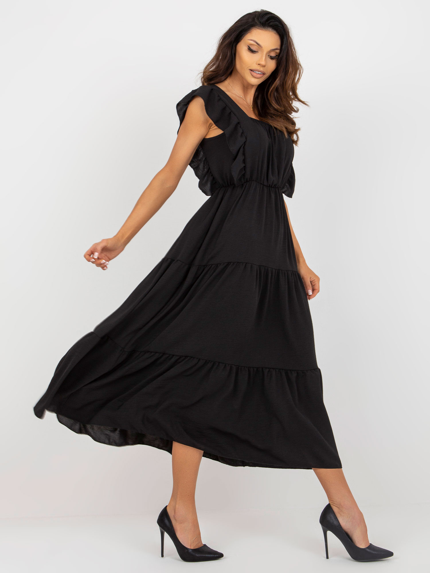 Hurt Black midi dress with a ruffle in a loose fit.
