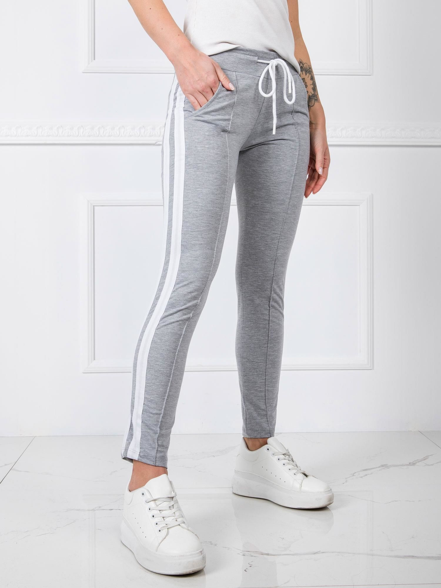 Graue Hose Laney.