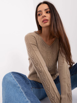 Hurt Ciemnobeżowy sweter z warkoczami z bawełną