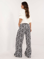 Hurtownia online Biało-czarne szerokie spodnie w zebrę