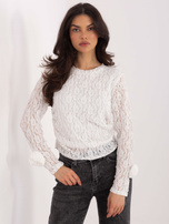 Biała koronkowa bluzka z drapowaniem