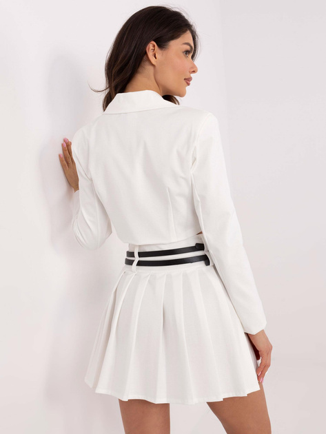 Hurt Ecru damska marynarka o dopasowanym kroju