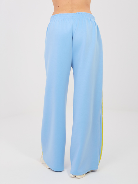 Jasnoniebieski casualowy komplet ze spodniami RUE PARIS