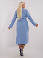 Didmeninė Mėlyna suknelė plus size iš medvilnės su diržu.