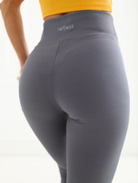 Grafitowe sportowe legginsy w prążek