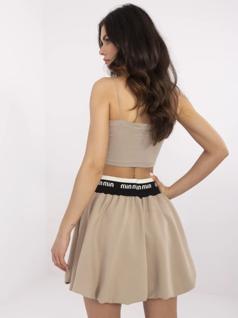 Ciemnobeżowa mini spódnica z gumką w pasie