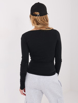 Czarna bluzka basic z okrągłym dekoltem 