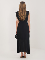 Czarna letnia sukienka z kopertowym dekoltem RUE PARIS