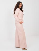 Jasnoróżowe skórzane spodnie od kompletu 