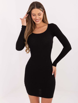 Czarna dopasowana sukienka w prążek RUE PARIS 