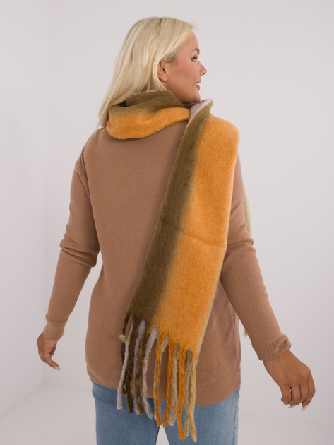 Hurtownia Khaki-szary ombre szal damski z dzianiny z frędzlami