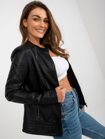 Hurt Czarna damska kurtka z ekoskóry z kieszeniami