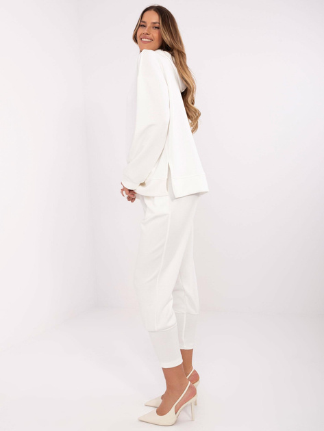 Hurt Ecru damska bluza z kapturem i złotymi broszkami